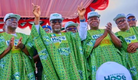 uzodimma-inaugurates-ondo-chapter-of-renewed-hope-ambassadors