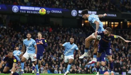 man-city-close-gap-on-arsenal-to-two-points-with-two-games-to-go