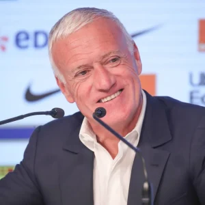 mateta-in,-camavinga-out-as-france-name-2026-world-cup-squad