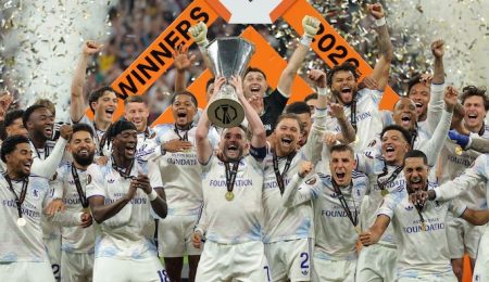 emery-matches-european-greats-after-leading-aston-villa-to-europa-league-triumph
