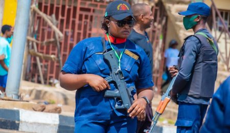 nscdc-operatives,-cbn-security-clash-in-awka-over-missing-child