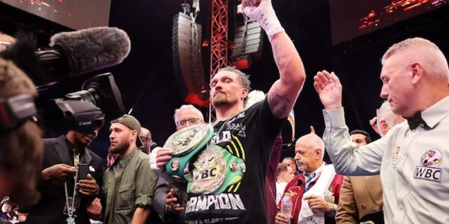 Usyk Retains Heavyweight Titles After Controversial Verhoeven Stoppage usyk-retains-heavyweight-titles-after-controversial-verhoeven-stoppage
