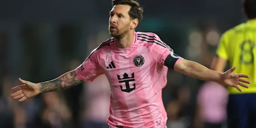 messi-set-for-record-sixth-world-cup-as-argentina-name-title-defence-squad