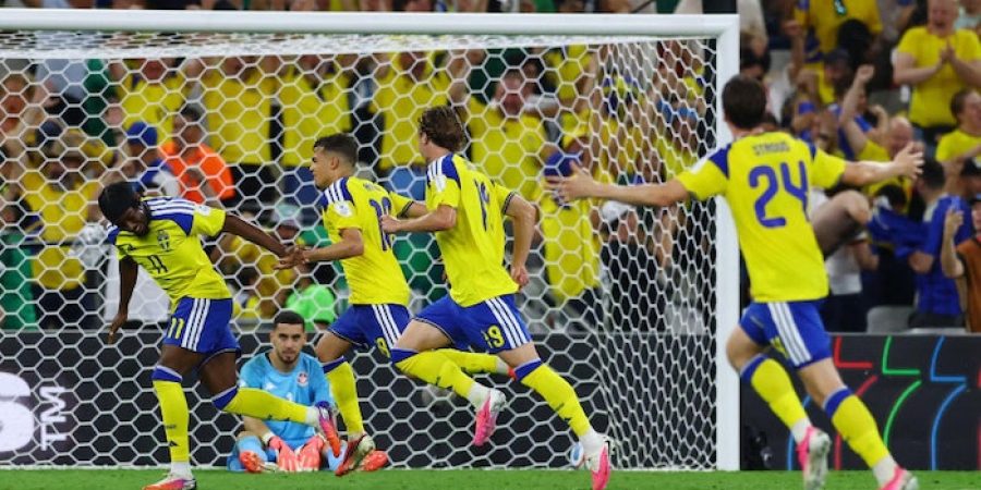 Isak, Gyokeres Shine AsSweden Crush Tunisia 5-1 In World Cup Opener isak,-gyokeres-shine-assweden-crush-tunisia-5-1-in-world-cup-opener