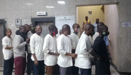 nigeria-arraigns-over-600-terrorism-suspects-in-fresh-abuja-mass-trial