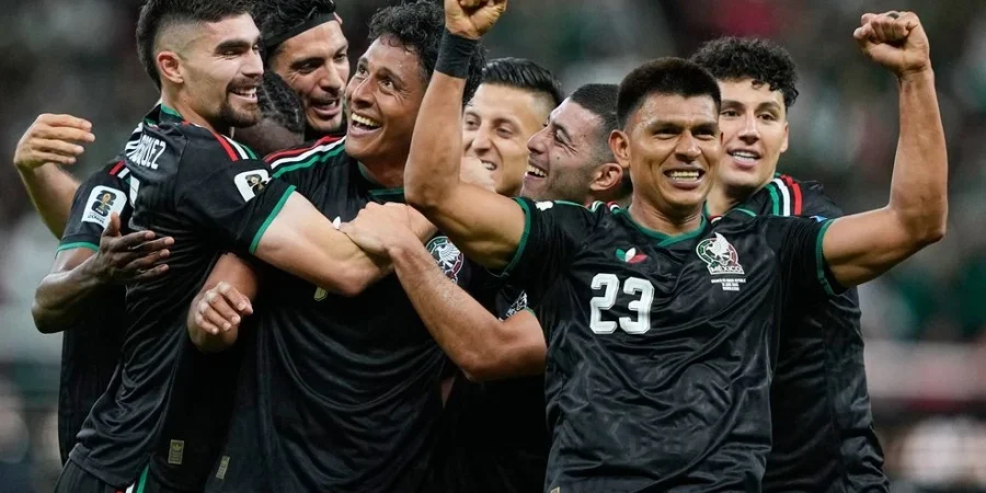 mexico-secure-knockout-spot-with-1-0-win-over-south-korea