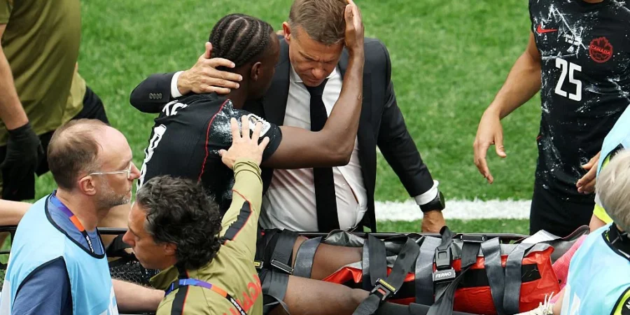 Canada Cruise Past Qatar 6-0, But Serious Kone Injury Overshadows Historic Victory canada-cruise-past-qatar-6-0,-but-serious-kone-injury-overshadows-historic-victory