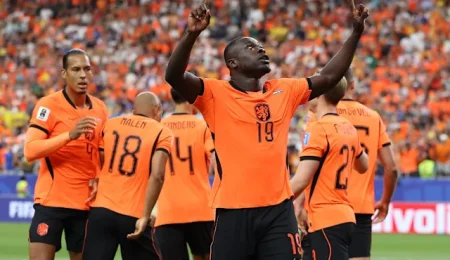gakpo,-brobbey-fire-netherlands-to-51-win-over-sweden