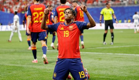 world-cup:-spain-thrash-saudi-arabia-40-in-atlanta