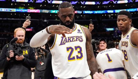 LeBron Ends Lakers Era, Eyes Record 24th NBA Season Elsewhere lebron-ends-lakers-era,-eyes-record-24th-nba-season-elsewhere