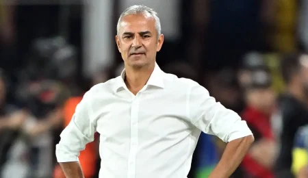 ismail-kartal-resigns-as-fenerbahce-coach-after-roma-draw
